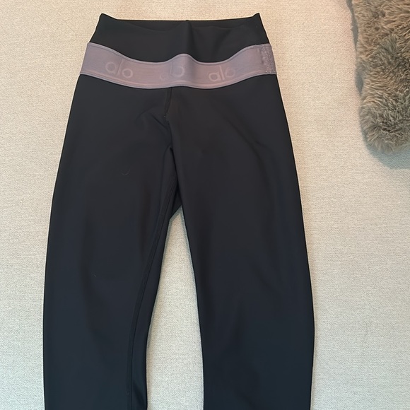Alo Yoga Waistband Leggings - Picture 4 of 6